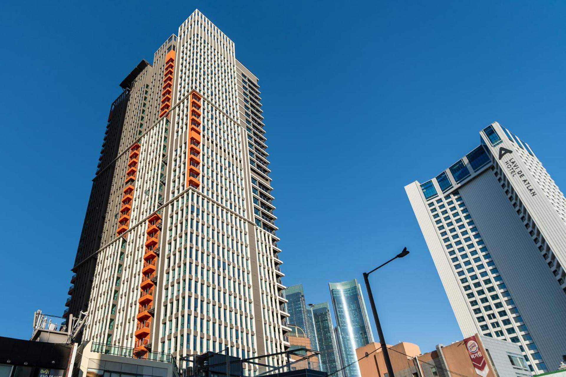 D Ov Haeundae Hotel Пусан Екстериор снимка