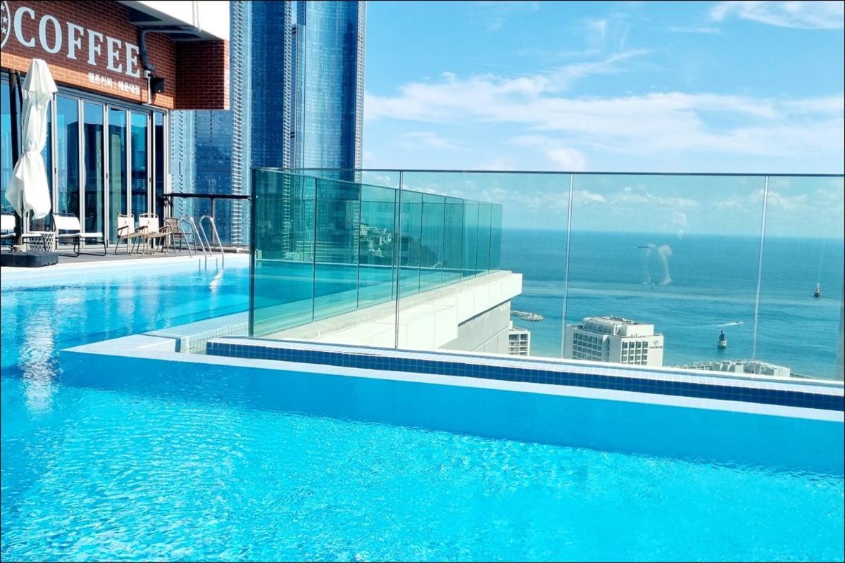 D Ov Haeundae Hotel Пусан Екстериор снимка